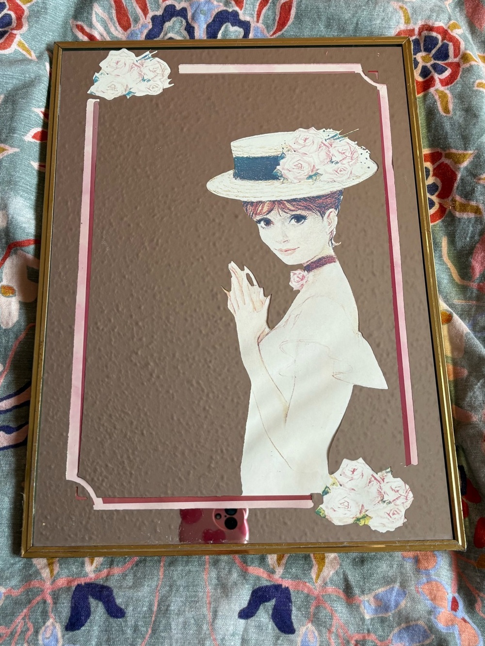 Vintage Glam Wall Mirror Decor
11” x 15”